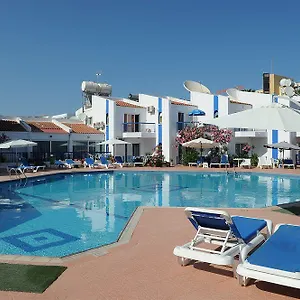 Alexia Apartahotel